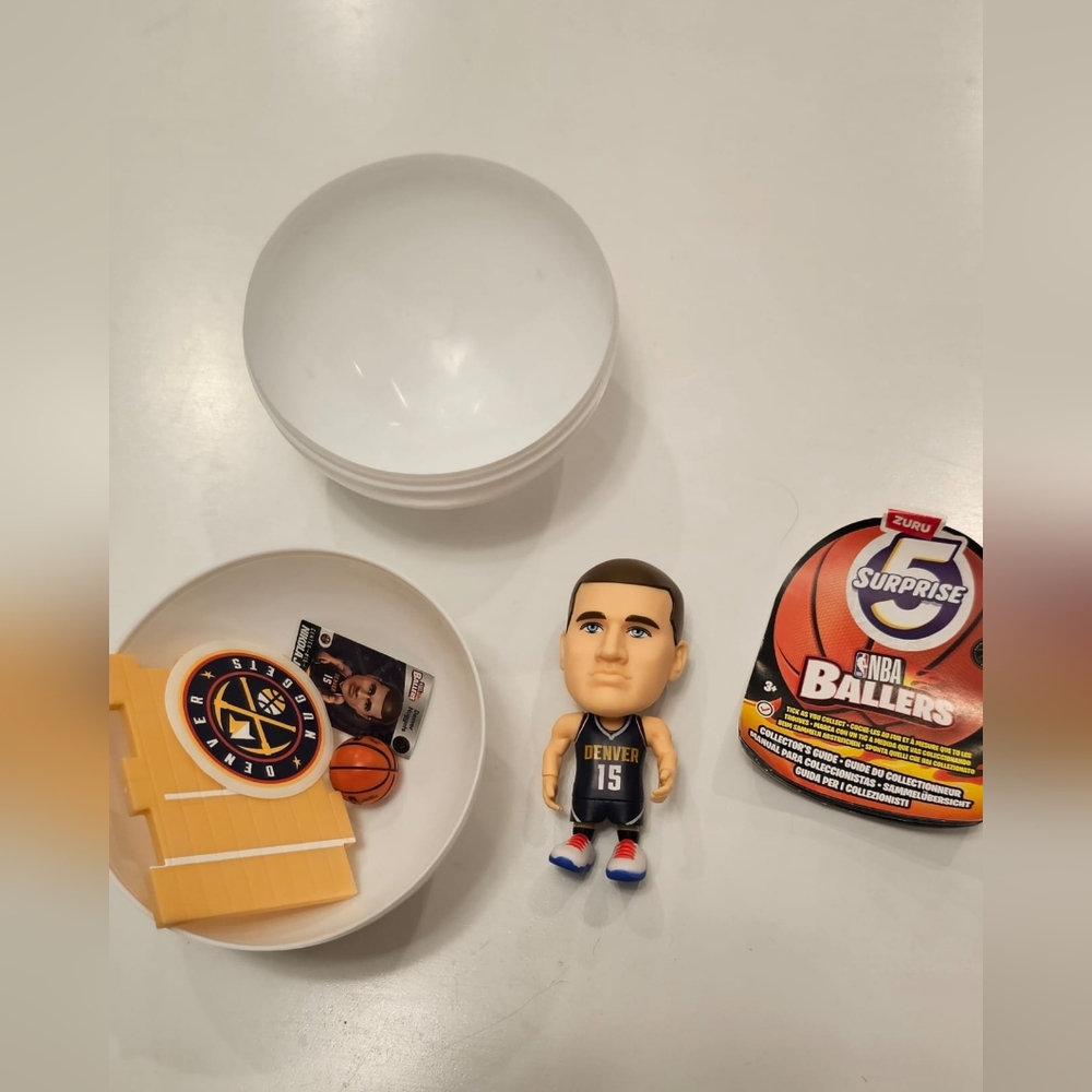 Opened ZURU NBA BALLERS NIKOLA JOKIĆ AWAY jersey